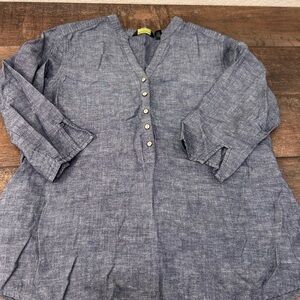 Eddie Bauer Large Button Tunic Top